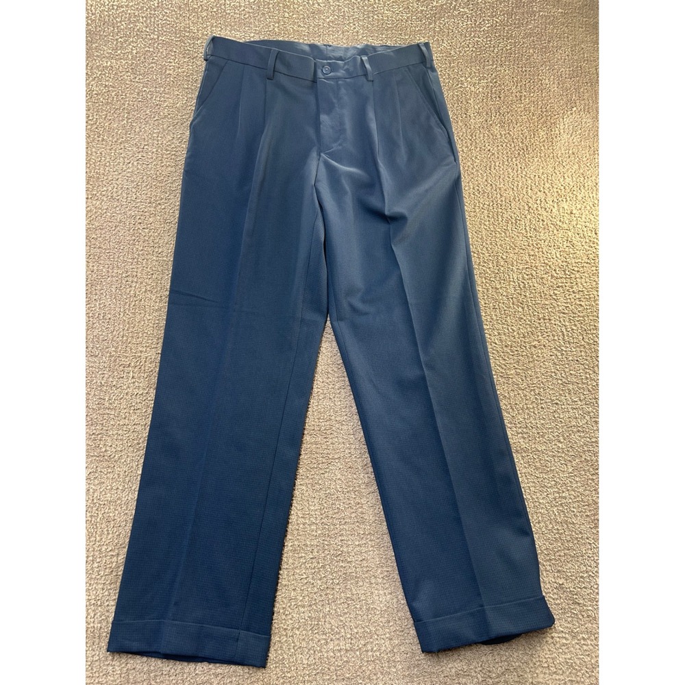 Van Heusen Traveler Classic Fit Pleated Dress Pants Navy Blue 34x32 Mens
